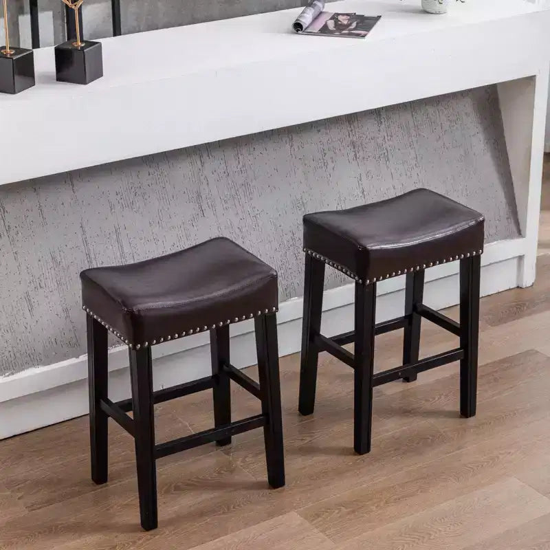 TROPOW Tabourets de bar en cuir PU 26 po, Tabourets de bar modernes avec garniture cloutée en selle, Chaises d'îlot, Tabourets de comptoir sans dossier rembourrés
