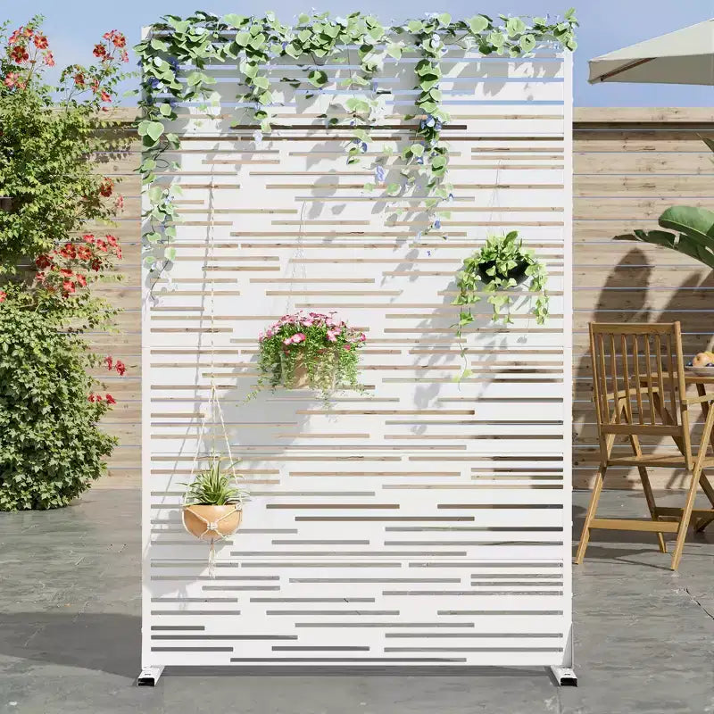 MAYEERTY Écrans métalliques blancs type ombre et lumière Séparateur extérieur et intérieur avec paravent décoratif autoportant pour balcon