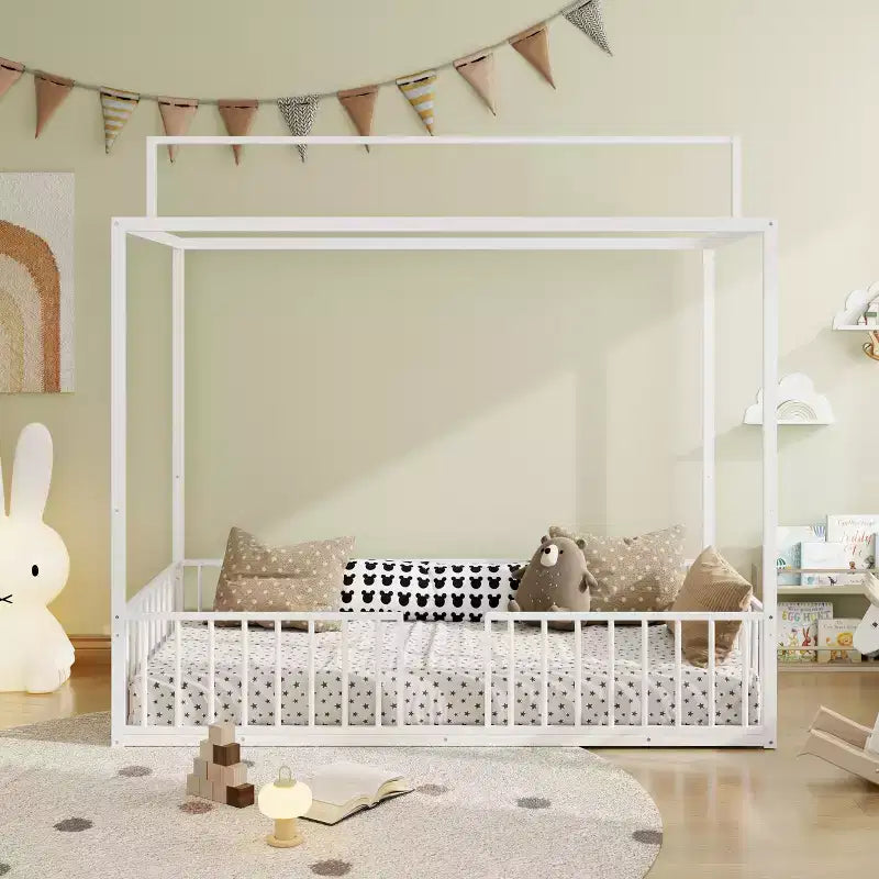 Lit de sol Montessori convertible 3-en-1 de taille jumelle/complète en métal, lit pour tout-petit clôturé, lit plateforme à baldaquin - ModernLuxe