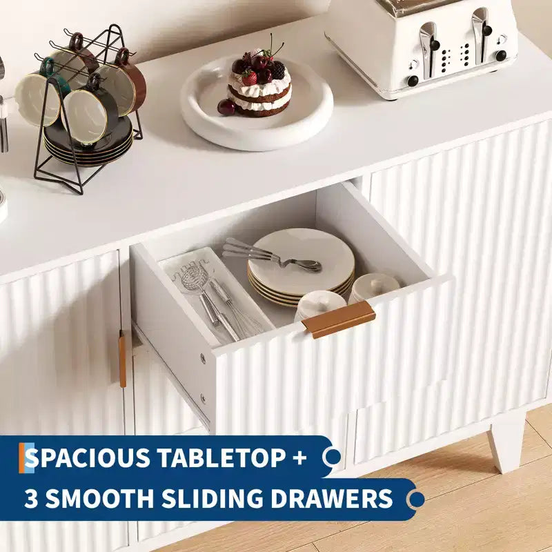 CuisinSmart 47.2 Bahut buffet moderne cannelé, Armoire de rangement en bois avec 3 tiroirs, 2 portes et étagères réglables pour salon et cuisine