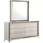 Miroir blanc HomeStock avec cadre LED - Accent de chambre luxueux et moderne avec détails chromés