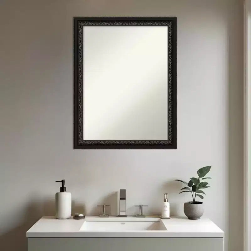 Miroir mural de salle de bain Amanti Art Downton noir, encadré de bois, sans biseau