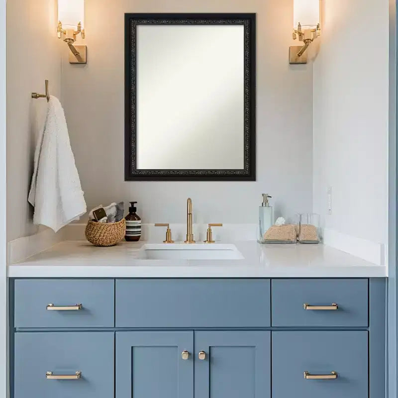 Miroir mural de salle de bain Amanti Art Downton noir, encadré de bois, sans biseau