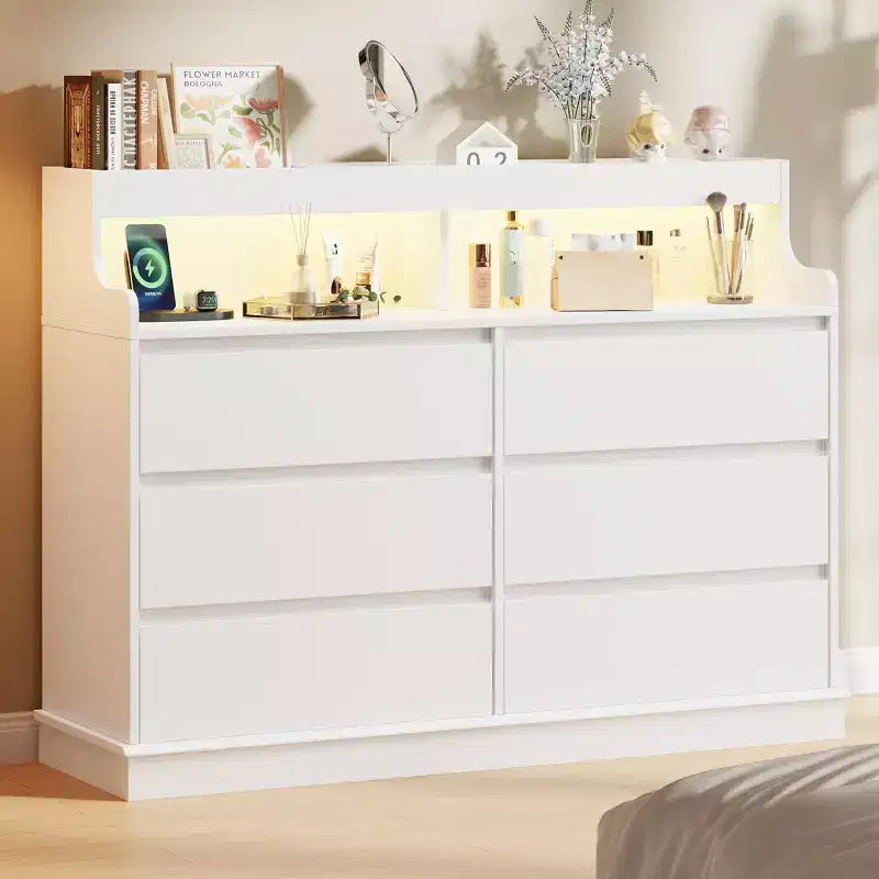 Commode en chêne pour chambre à coucher avec 6 tiroirs, commode moderne avec lumières LED et station de charge, armoire de rangement spacieuse pour salon ou couloir