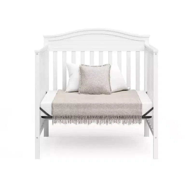 Mini-lit convertible 4-en-1 Graco Stella avec matelas