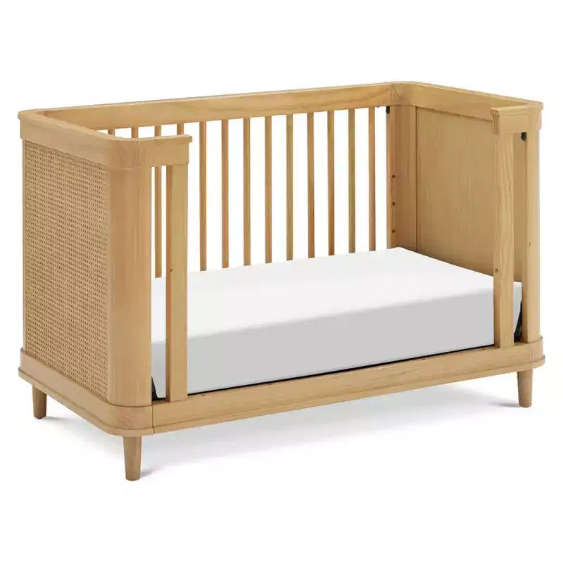 Lit de bébé convertible 3-en-1 Marin avec canne de Namesake