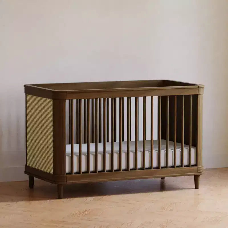Lit de bébé convertible 3-en-1 Marin avec canne de Namesake