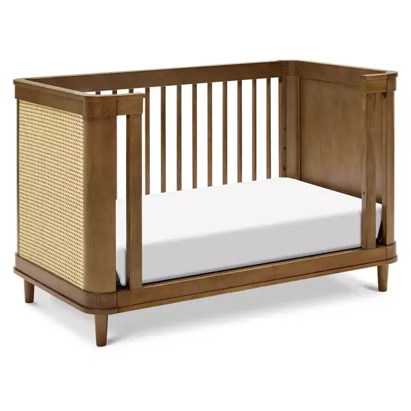 Lit de bébé convertible 3-en-1 Marin avec canne de Namesake