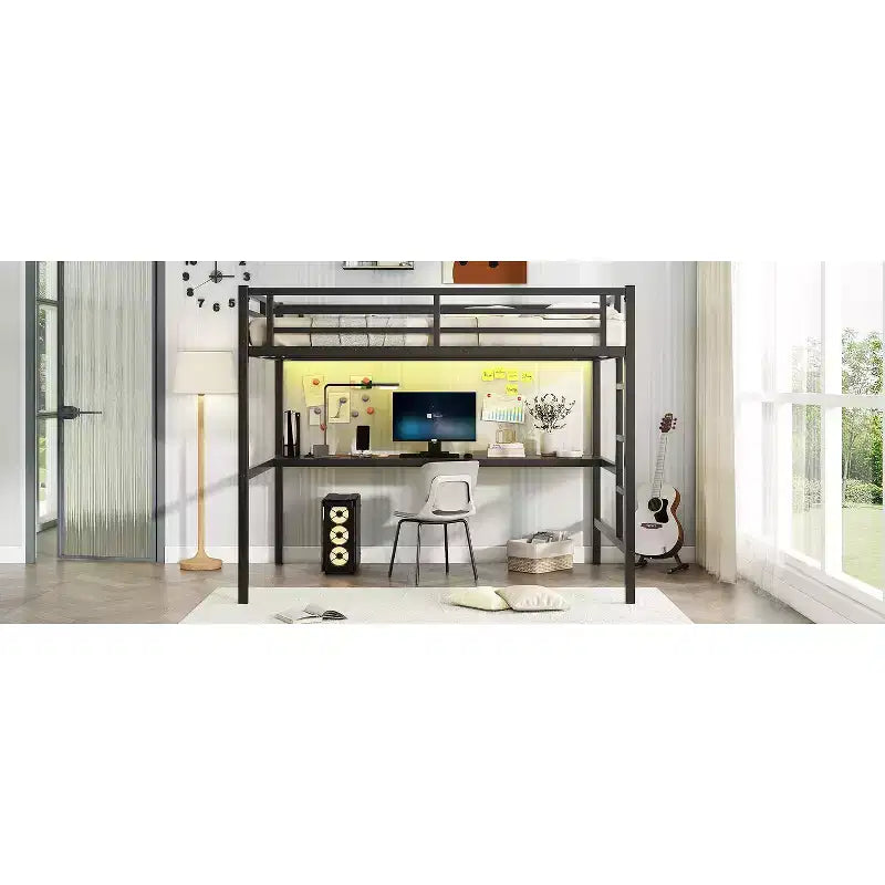 Lit mezzanine Bellemave en métal pleine grandeur avec bureau, prise de courant, port USB et lumières LED, lit d'étude peu encombrant avec barrières de sécurité, noir