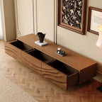 Meuble TV Luck Live 82.83 de style moderne du milieu du siècle en bois massif – 3 tiroirs, pieds en métal et trous de ventilation