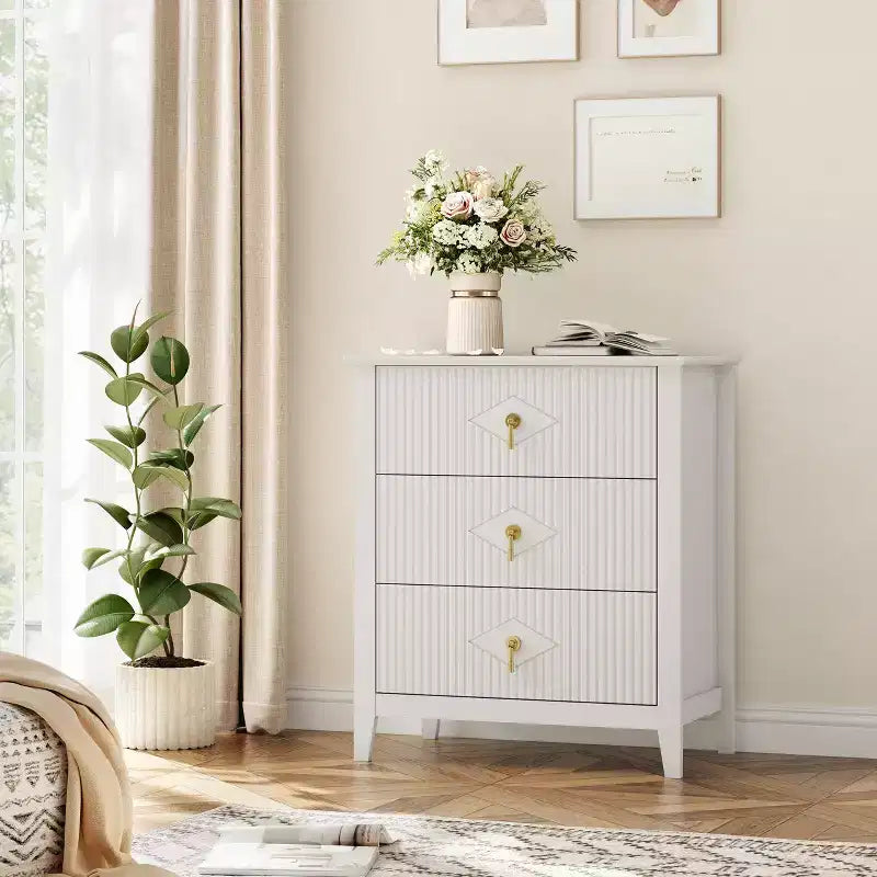 Commode GustoWave pour chambre à coucher avec 3 tiroirs, commode moderne de 71 cm de large avec poignée métallique, organisateur de tiroirs en bois pour chambre à coucher, salon
