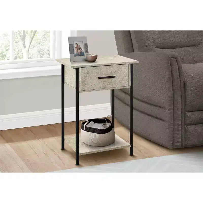 Table d'appoint Okak avec tiroirs de rangement, table d'appoint avec étagère inférieure et pieds en métal, table de canapé pour petit espace, salon