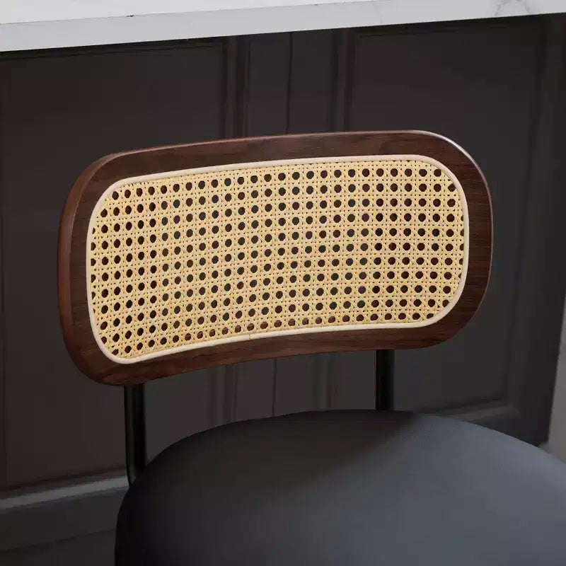 Homy Casa - Ensemble de 3 tabourets de bar pivotants à hauteur de comptoir, dossier en rotin avec assise rembourrée, pieds en bois de noyer, hauteur d'assise de 65 cm