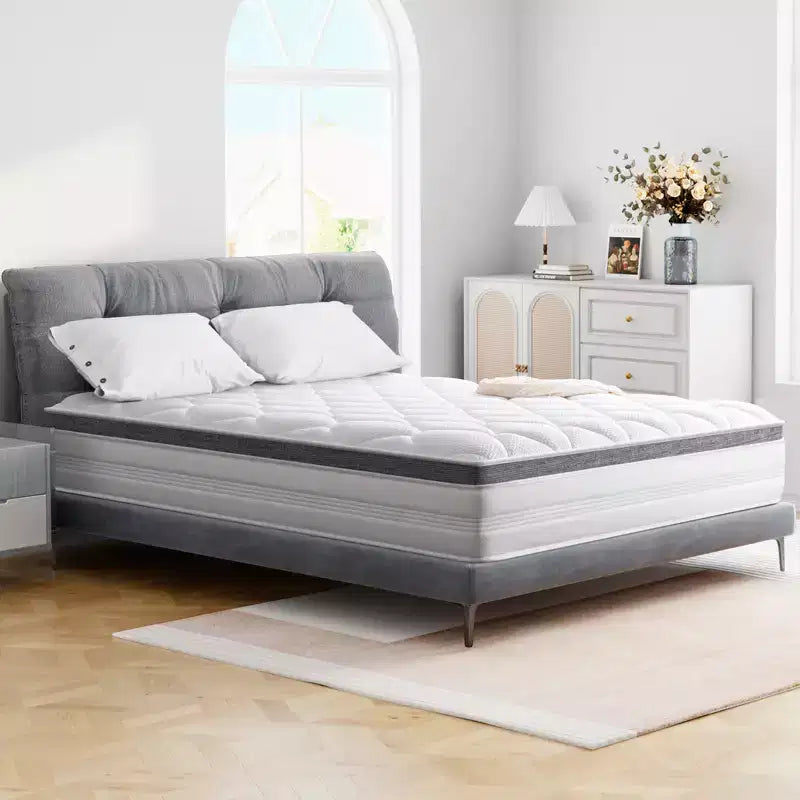 Matelas Wuleitex 10 pouces confortable en mousse à mémoire de forme, matelas à trois couches en mousse respirante de haute qualité, avec housse amovible