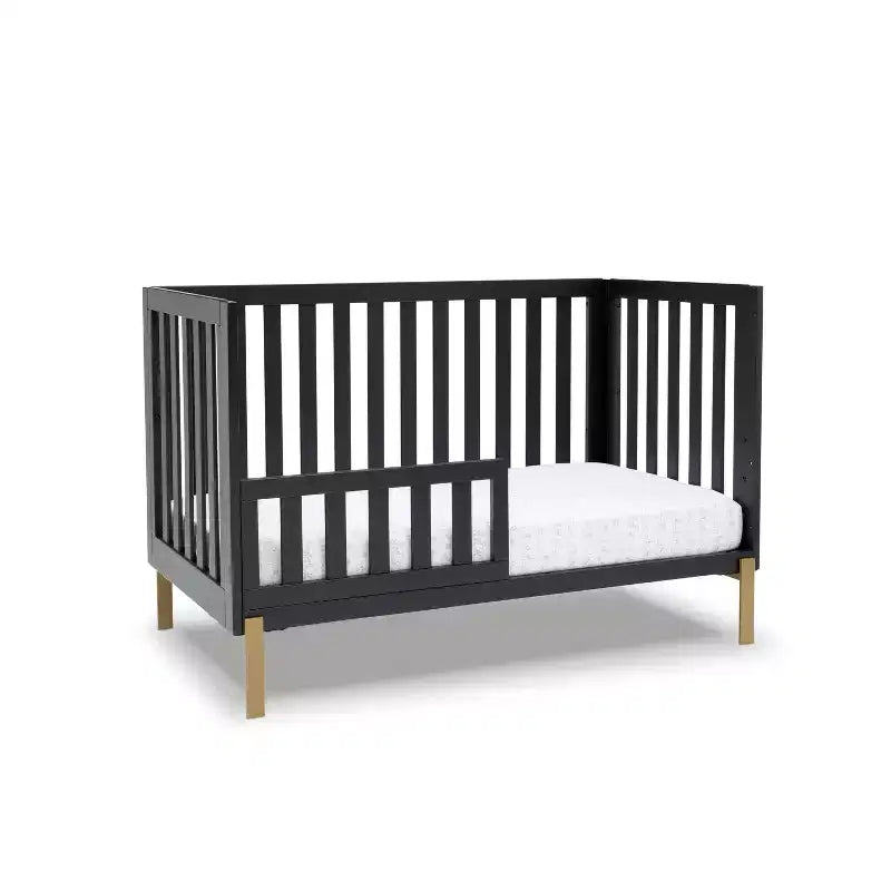 Lit de bébé convertible 4-en-1 Hendrix de Delta Children