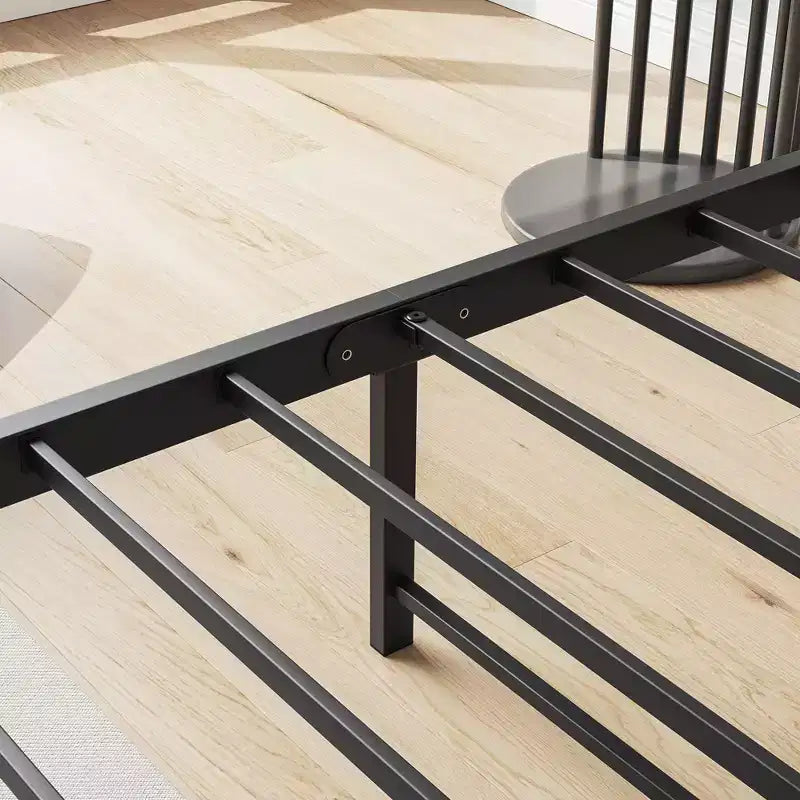 Cadre de lit double Okak avec tête de lit de rangement, lit plateforme en bois massif avec station de recharge pour chambre à coucher, marron
