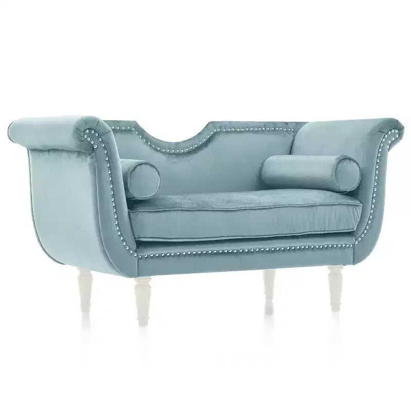 Banc en velours Christopher Knight Home Baird avec garniture cloutée et bras incurvés, 2 oreillers et pieds en bois