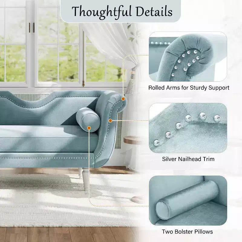 Banc en velours Christopher Knight Home Baird avec garniture cloutée et bras incurvés, 2 oreillers et pieds en bois