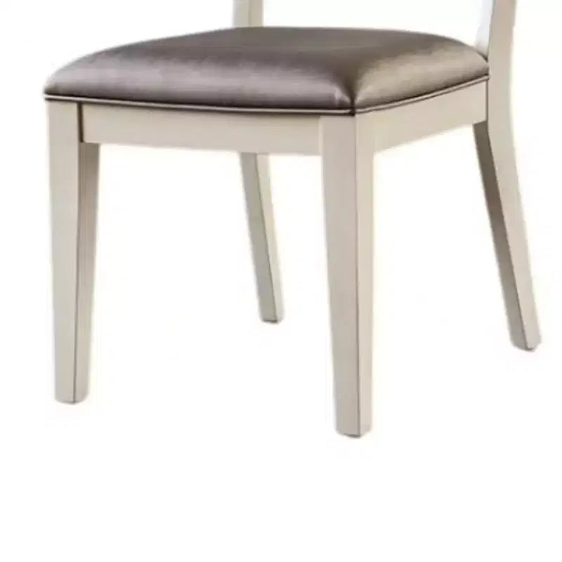 Lot de 2 chaises de salle à manger Royal Hampton, dossier à panneaux facettés, bois blanc, gris