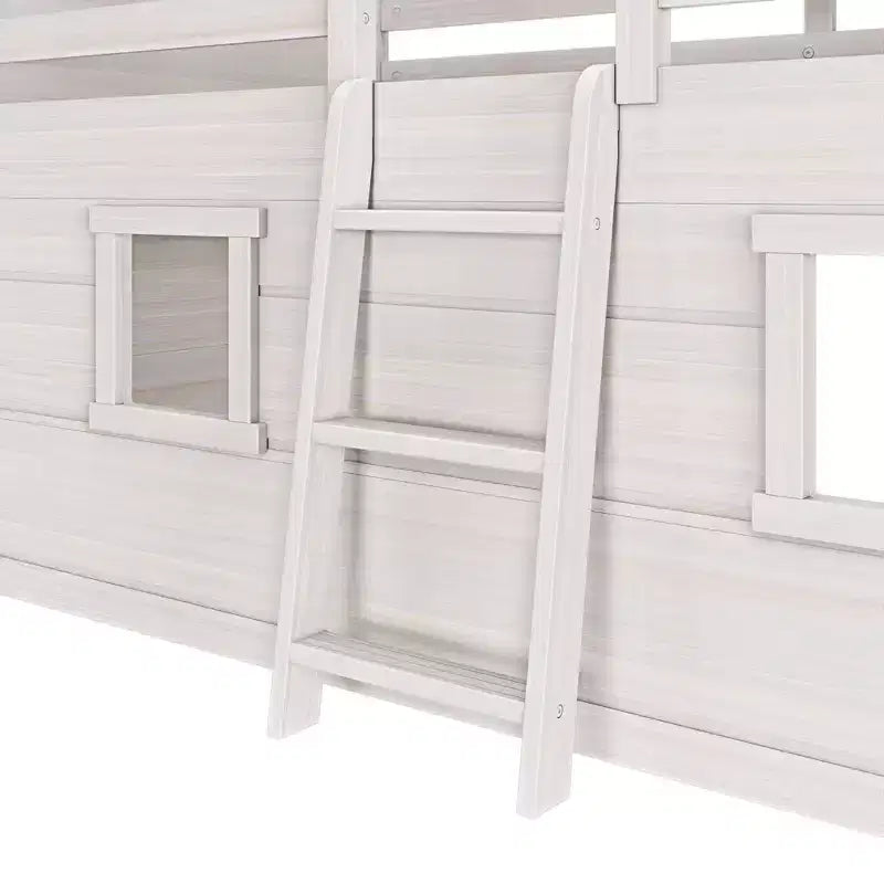 Lit mezzanine bas jumeau de ferme avec 2 fenêtres