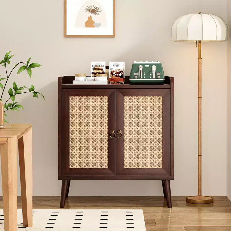 JVNOXK Buffet avec Rangement, Meuble Bar à Liqueurs avec Portes Décorées en Rotin, pour Couloir, Noyer