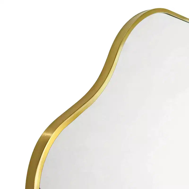 Miroir Ellara Gold asymétrique pleine longueur, cadre doré incurvé irrégulier 65'' H x 35'' Grand miroir doré pleine longueur à suspendre pour chambre, salon