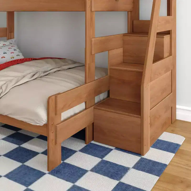 Lit superposé Max & Lily Modern Farmhouse double XL sur grand lit avec escalier