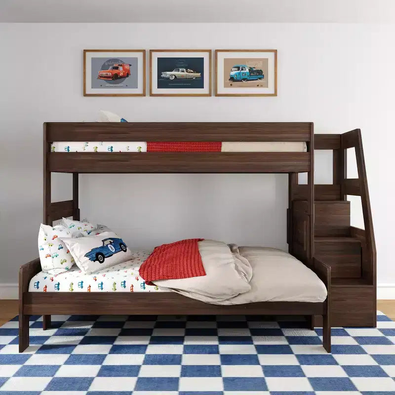 Lit superposé Max & Lily Modern Farmhouse double XL sur grand lit avec escalier