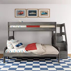 Lit superposé Max & Lily Modern Farmhouse double XL sur grand lit avec escalier