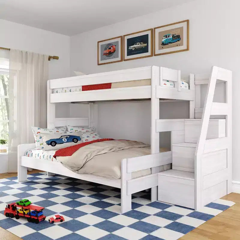 Lit superposé Max & Lily Modern Farmhouse double XL sur grand lit avec escalier