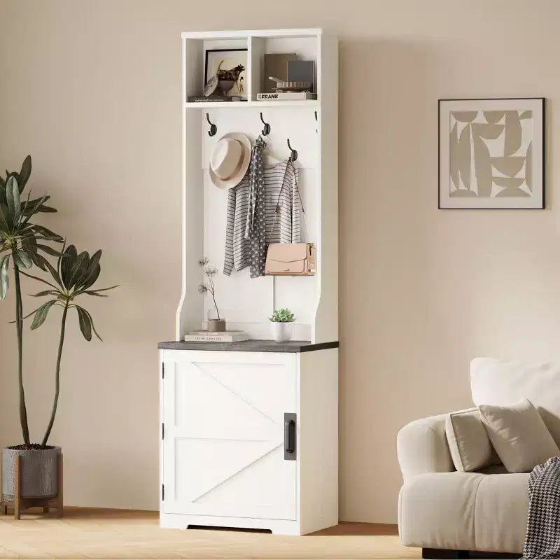 Meuble à chaussures de style rustique pour entrée avec rangement compact pour manteaux, doté de 5 patères, comprend un espace de rangement pour chaussures, idéal pour les entrées et les couloirs.