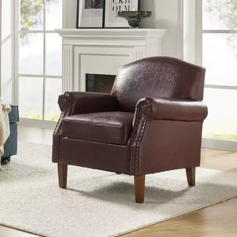 Fauteuil transitoire Gianluigi en cuir vegan avec garniture cloutée pour chambre et salon | ART OF LIVING DESIGNS