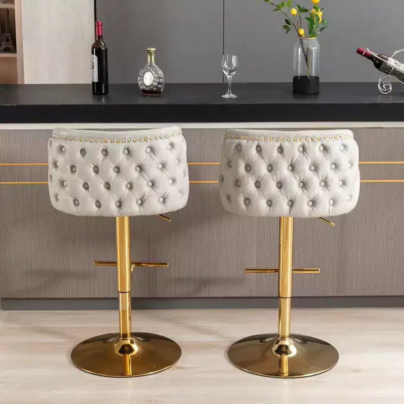 Tabourets de bar pivotants Okak avec hauteur d'assise réglable, lot de 2, tabourets de bar à hauteur de comptoir rembourrés avec dossier capitonné pour pub à domicile