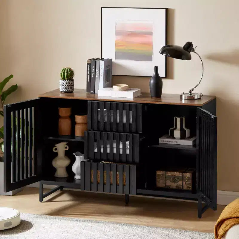 Meuble de rangement à lattes et rayures moderne Rosina de GDFStudio