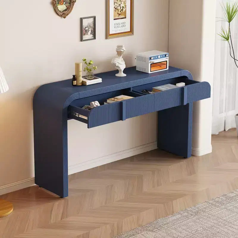 Console d'entrée minimaliste Whisen avec courbes douces et arrondies, tiroirs rainurés élégants et surface brillante durable