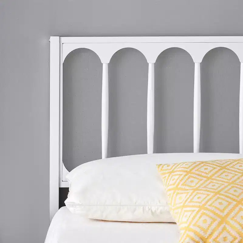 Cadre de lit plateforme pleine grandeur, cadre de lit en métal avec tête de lit, espace de rangement de 32 cm en dessous, aucun sommier tapissier requis, silencieux, noir