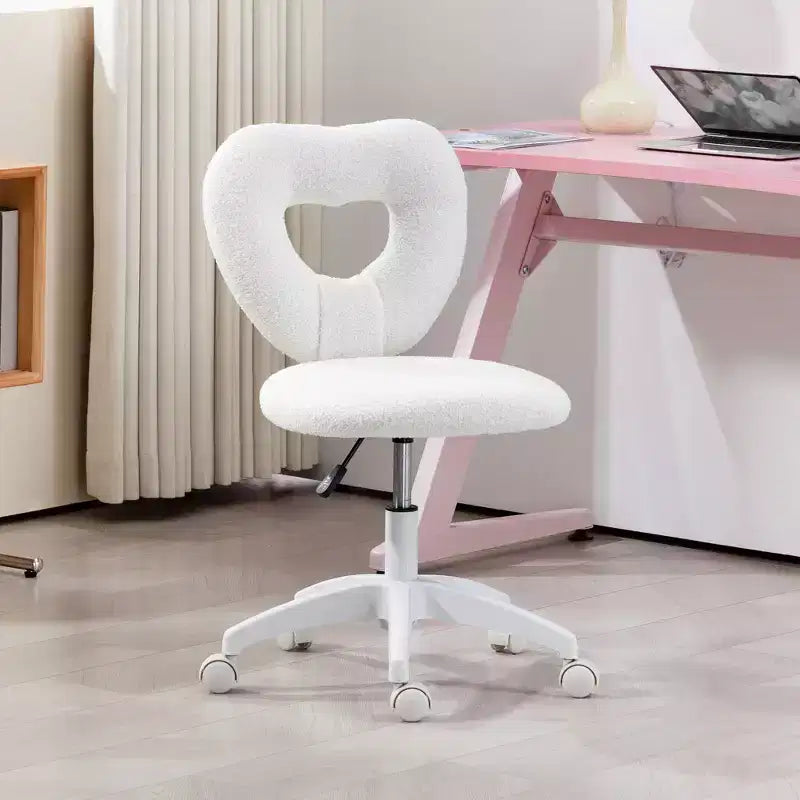 Chaise de bureau d'ordinateur sans accoudoirs, chaise de bureau, chaise de vanité en polaire Teddy en forme de cœur avec roulettes pivotantes