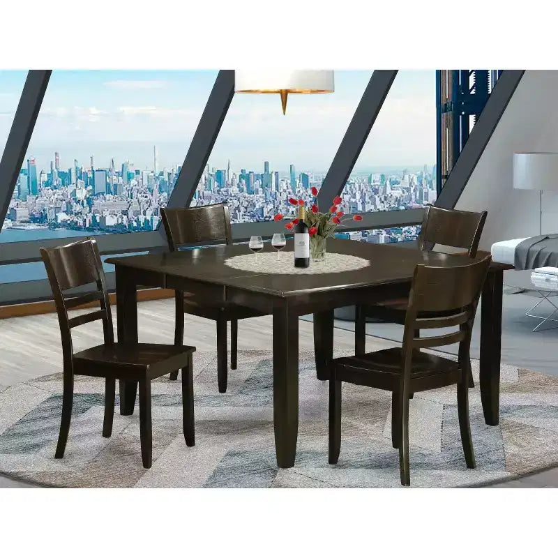 Ensemble de salle à manger HomeStock 5 pièces avec table carrée et 4 chaises, plateau en bois massif et fini cappuccino