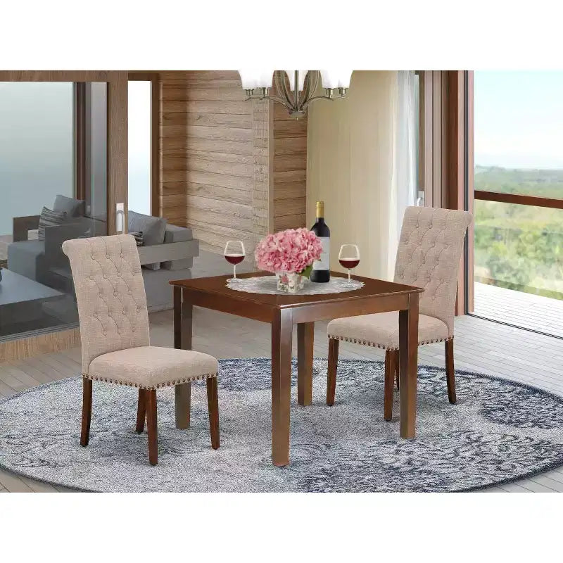 Ensemble de salle à manger 3 pièces HomeStock avec table carrée en bois massif finition acajou