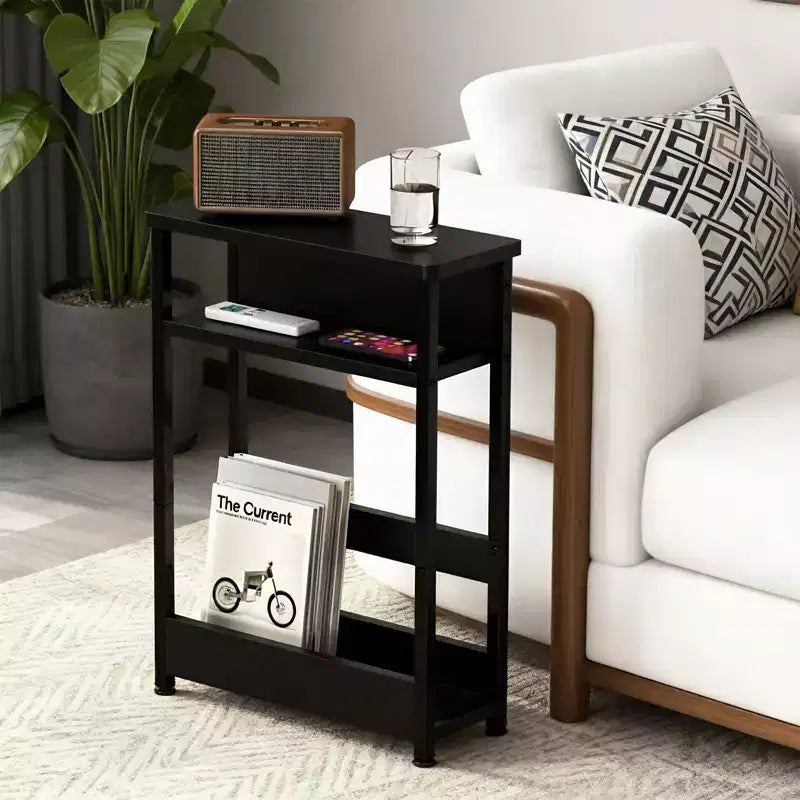 Table d'appoint étroite COZONY avec étagère de rangement à 3 niveaux et porte-revues, table de chevet mince pour petits espaces, table de nuit étroite et moderne pour salon