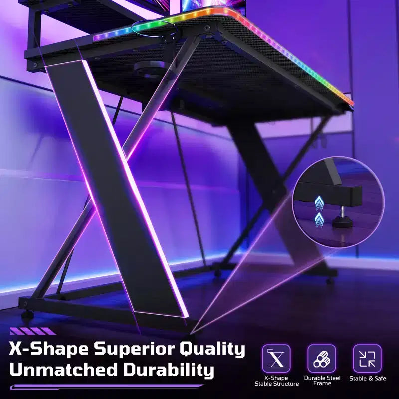 RSPGAME Basic 43 Bureau de jeu lumineux synchronisé avec la musique, support de moniteur ergonomique en forme de X, table de joueur, bureau d'ordinateur avec porte-gobelet et support de casque