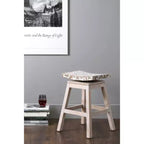 Tabouret de bar hauteur comptoir 24" avec incrustation de coquille de noix de coco Carnation marron - East At Main : Base en bois de manguier, aucun assemblage requis