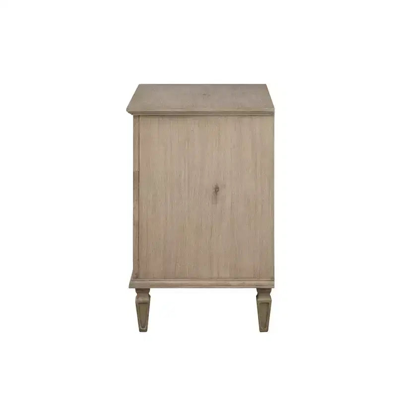 Victoria Table de chevet Chêne clair : Inspirée de la campagne française, poignée en bronze, espace de rangement ouvert
