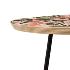 Table d'appoint ronde Marta Barragan Camarasa Olives In The Orange Flowers Rose/Noir - Deny Designs : Cadre en acier résistant aux taches