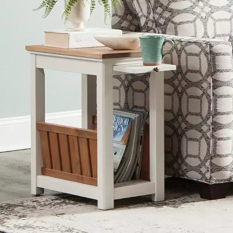 Table d'appoint de magazine Savannah avec étagère coulissante Ivoire avec plateau en bois naturel - Alaterre Furniture