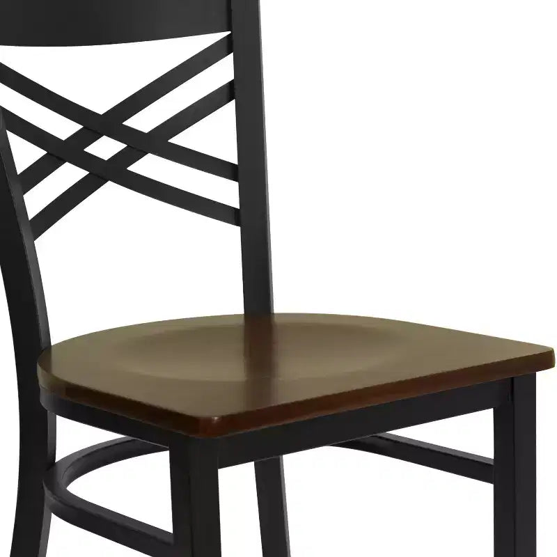 Chaise de restaurant en métal noir à dossier en « X » Flash Furniture