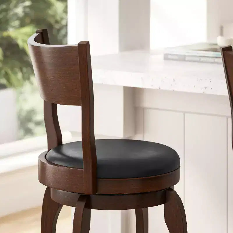 Tabouret de bar pivotant Merrick Lane 30 en bois classique à dossier ouvert avec siège rembourré et repose-pieds intégré