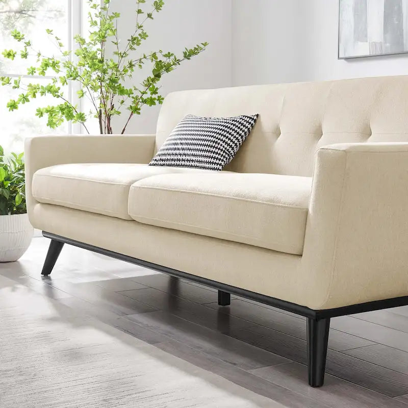 Canapé en tissu chevrons – Boutons touffetés, coussins moelleux, pieds en bois noir