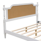 Lit plateforme traditionnel avec tête et pied de lit en rotin – Pin massif, King/Queen